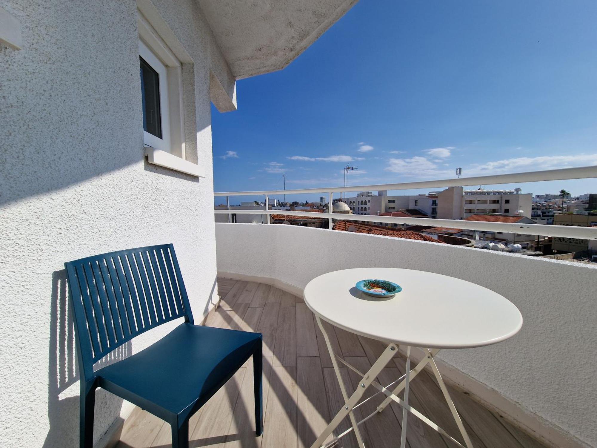 Kitieos Central Apts 100M From Finikoudes Beach Larnaca Exterior photo
