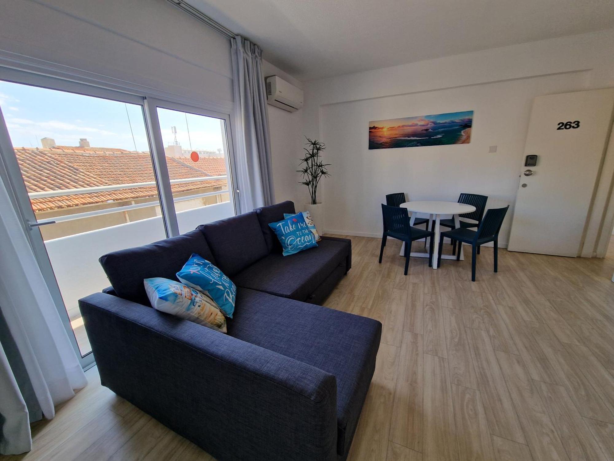Kitieos Central Apts 100M From Finikoudes Beach Larnaca Exterior photo
